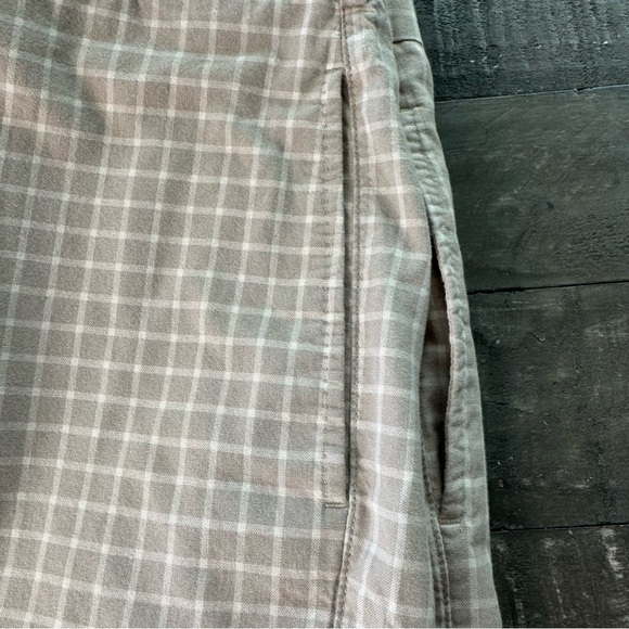 Peter Millar Men's Check Tan Khaki Shorts Size 38 Golf Preppy Summer Vacation - Picture 7 of 8